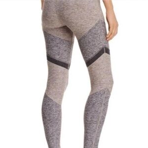 Alo yoga Alosoft Sheila Leggings full length 
Size small